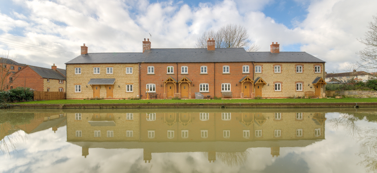 favell homes banner 2